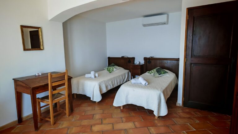 Chambre 6
